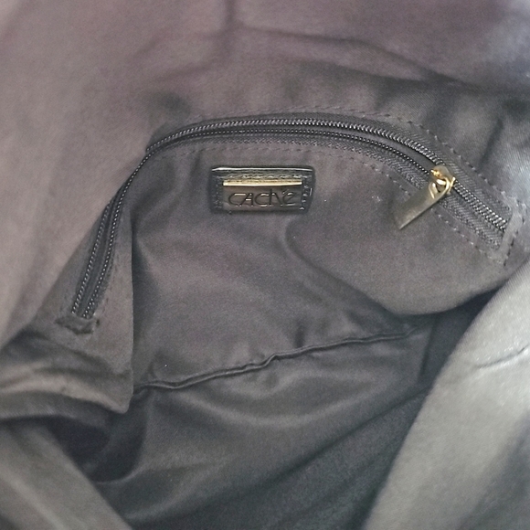 CACHE WRISTLET IN ROYAL BLUE - Picture 5 of 8